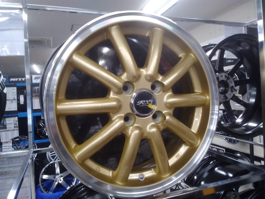 タイヤホイールセット　軽自動車用 トヨタ車専用設計品】【美品 9.5分山】GRASS ZX 17in 7J +38