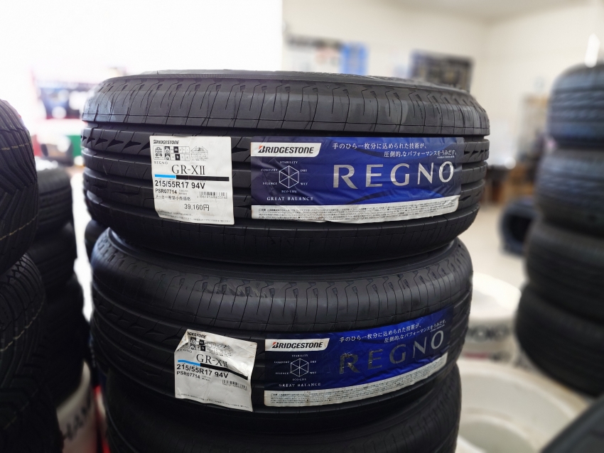 ブリヂストン REGNO GR-XII 215/55R17 タイヤ 4本セット レグノ 215 