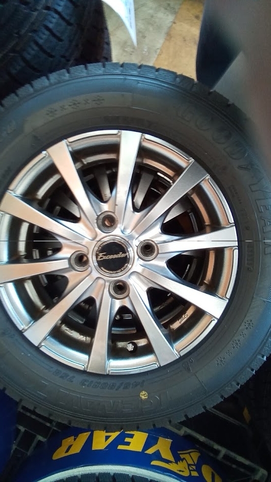 スタッドレスタイヤ 値上げ前の 大処分！ 145/80R13 軽自動車 13インチ