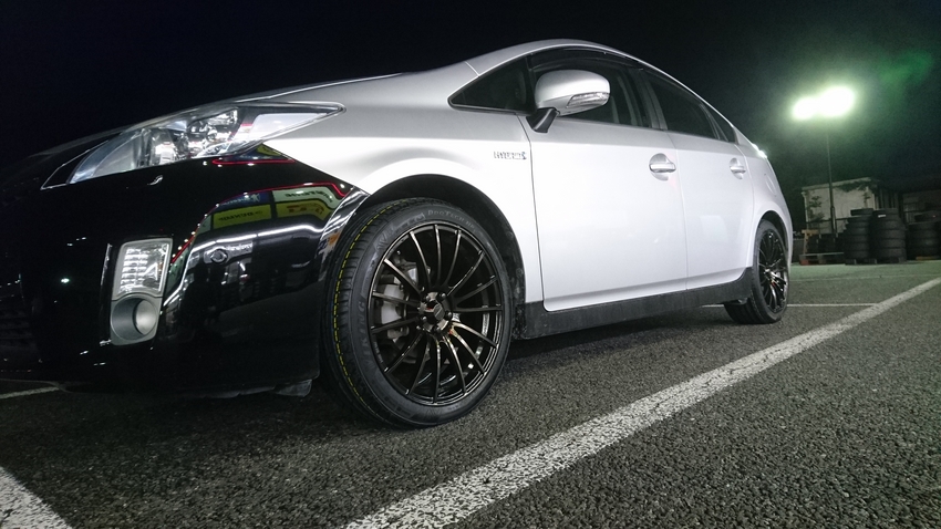 プリウス18インチ化！ウェッズSA15R｜タイヤ市場花園インター店