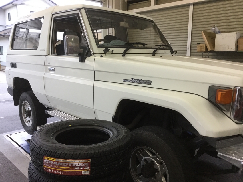 トヨタ ランクル 70  タイヤ ホイール セット215/80R16 ランドクルーザー70系 カッコイイです！！(*￣∇￣*)｜タイヤ市場前橋