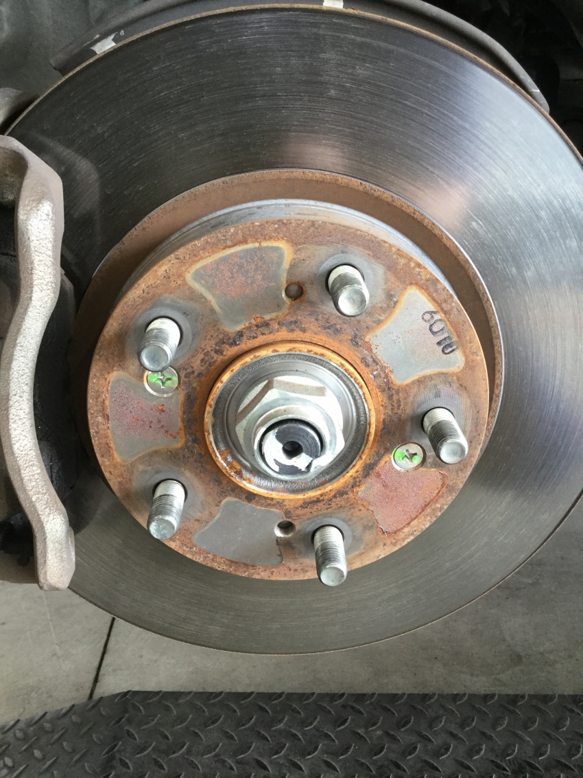 hc4420190624 ハブ.JPG