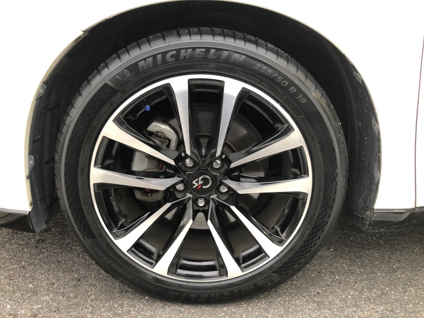 ハリアーPS4SUV 3.JPG