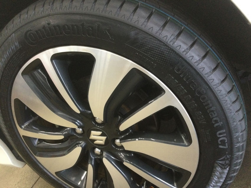20240515_Swift-UC7_tire.JPG