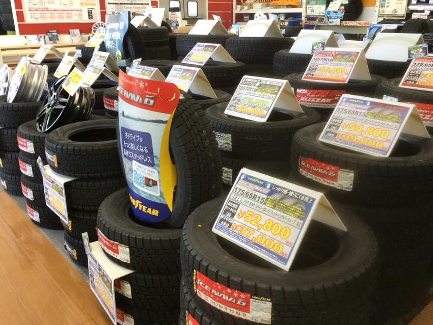 室内保管★ バリ溝215/50R1/7 2021年スタッドレスタイヤ引取り限定★ バリ溝！『札幌』送料無料 中古アルミホイール+中古スタッドレス